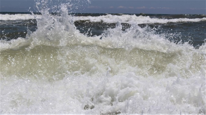Pensacola Beach waves