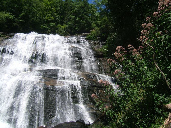 rainbow-falls-north-carolina
